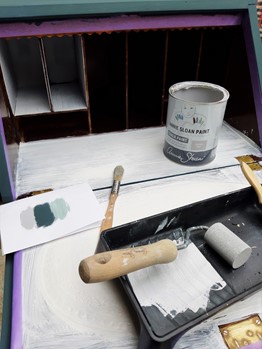 Painting a bureau